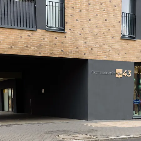 Rest - Jezyce, Szamarzewskiego - Prywatny Garaz, Self Check In 24h * Poznań