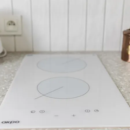 Rest - Jezyce, Szamarzewskiego - Prywatny Garaz, Self Check In 24h アパート *