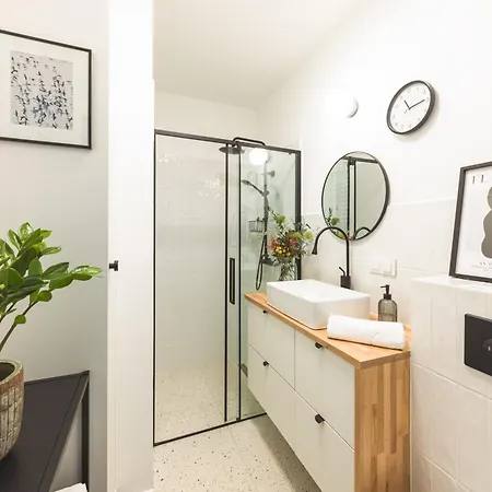 Rest - Jezyce, Szamarzewskiego - Prywatny Garaz, Self Check In 24h ポズナン