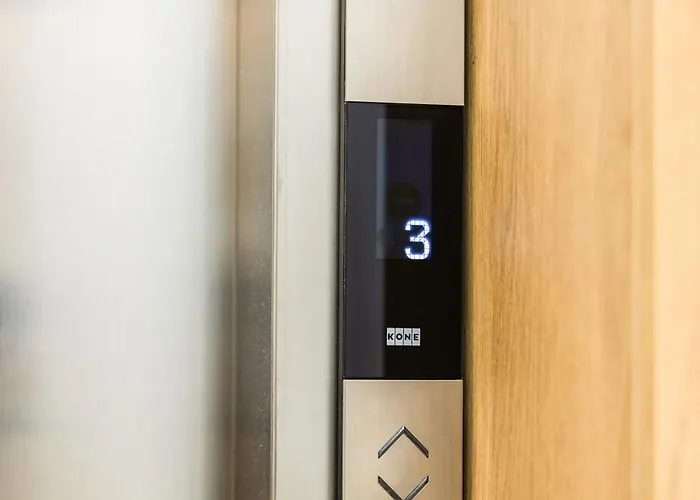 아파트 Rest - Jezyce, Szamarzewskiego - Prywatny Garaz, Self Check In 24h *