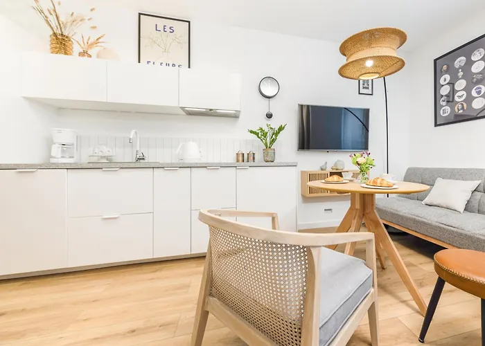 아파트 Rest - Jezyce, Szamarzewskiego - Prywatny Garaz, Self Check In 24h *