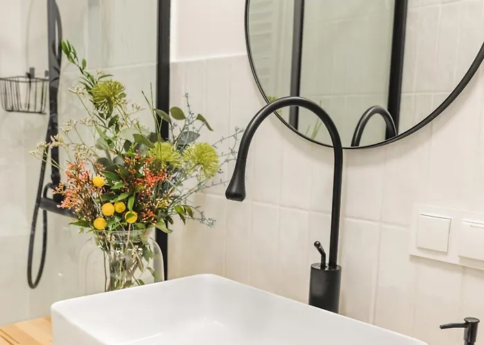 Rest - Jezyce, Szamarzewskiego - Prywatny Garaz, Self Check In 24h * 포즈난